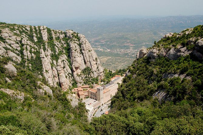 private-day-trip-to-montserrat-from-barcelona-with-a-local