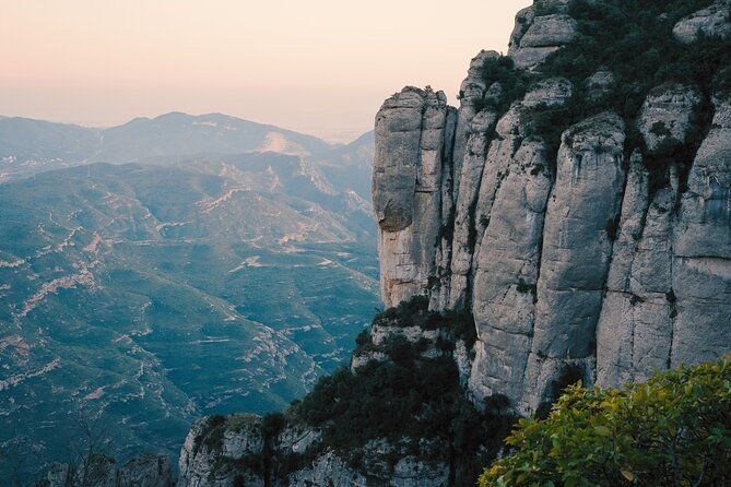 private-day-trip-to-montserrat-from-barcelona-with-a-local