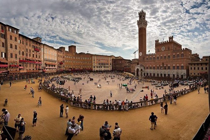 private-day-trip-to-siena-and-san-gimignano-from-rome