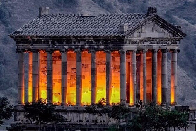 private-day-trip-to-symphony-of-stones-garni-geghard-lake-sevan