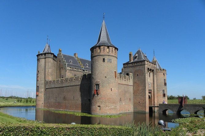 private-day-trip-to-the-dutch-castles-from-amsterdam