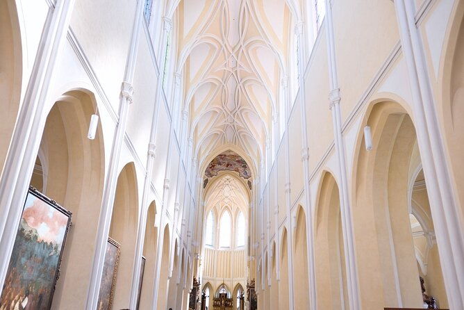 private-day-trip-to-the-medieval-town-of-kutna-hora