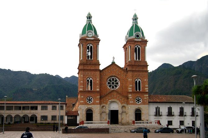 private-day-trip-to-traditional-towns-around-bogota-9-hrs