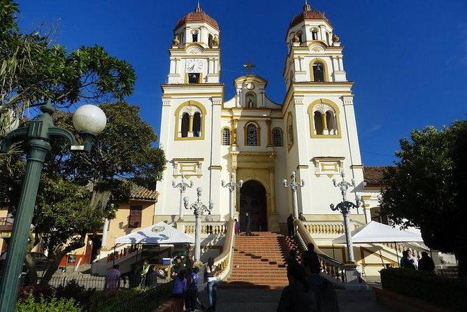 private-day-trip-to-traditional-towns-around-bogota-9-hrs