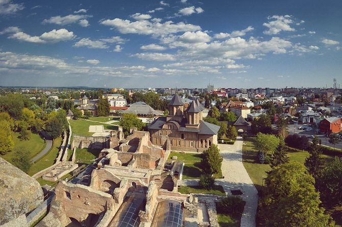 private-day-trip-to-transfagarasan-road-above-the-clouds-from-bucharest