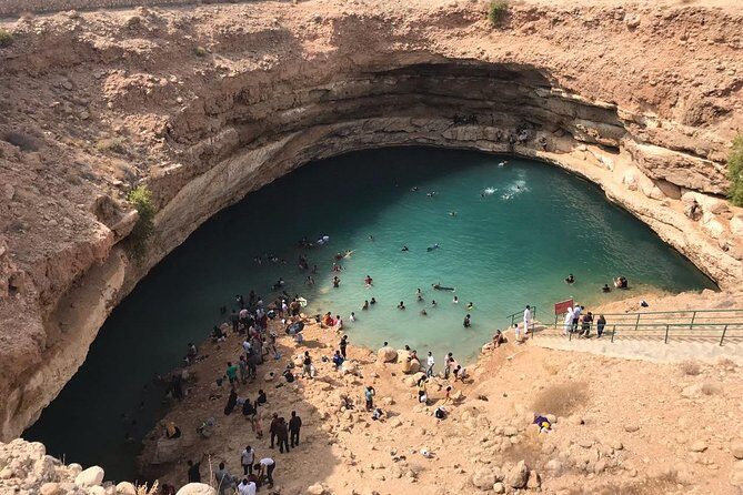 Private Day Trip to Wadi Shab & Bimmah Sinkhole Price Up To 5 Persons - FAQ