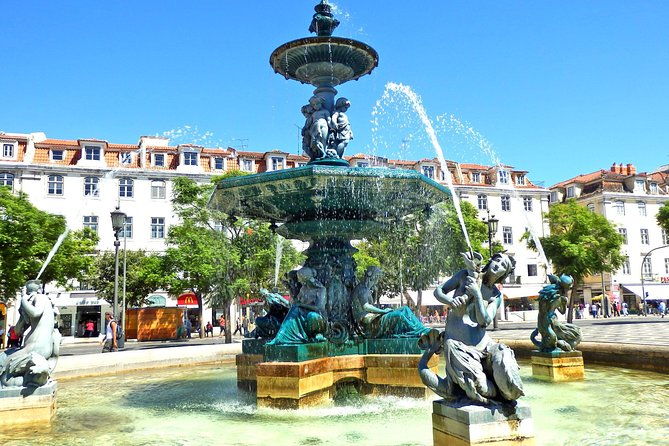 private-day-trip-visiting-lisbon-from-west-to-east