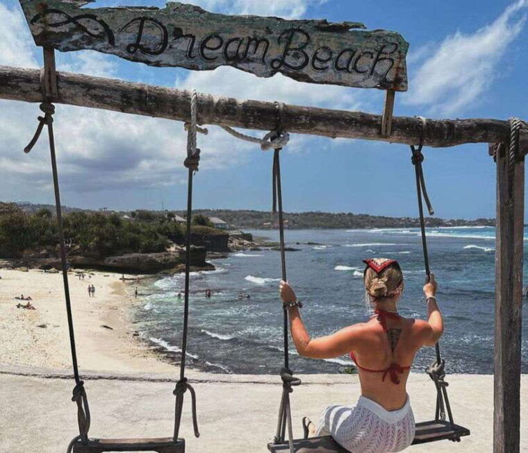 private-daytour-nusa-lembonganceningansnorkeling