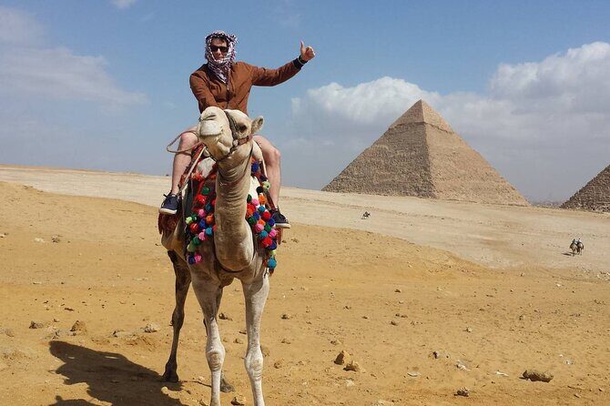 Private DayTour to Giza pyramids with Camel riding Plus Egyptian Museum - Giza Pyramids & Sphinx: Stepping Back in Time