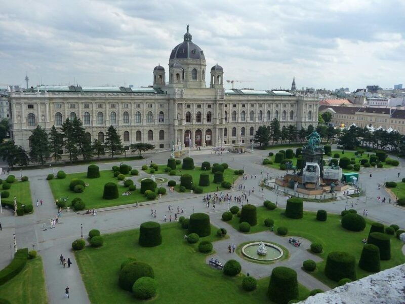 private-daytour-to-vienna-from-budapest-with-pro-guide