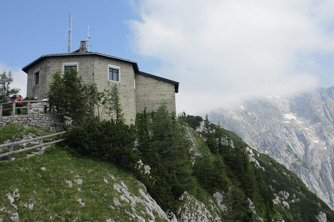 private-daytrip-from-munich-to-eagles-nest-salzburg-and-back