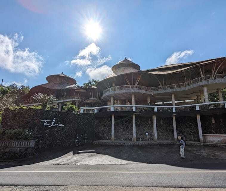 private-daytripjatiluwihpurification-ceremonywaterfalls