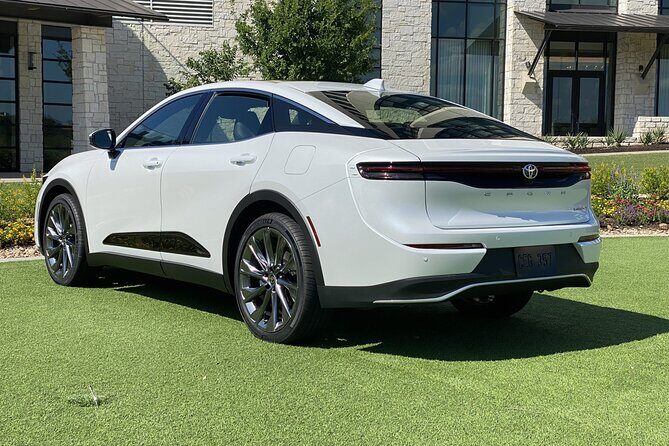 Private Departure from Tokyo City to Haneda Airport HND by Sedan - Why Choose This Private Transfer?