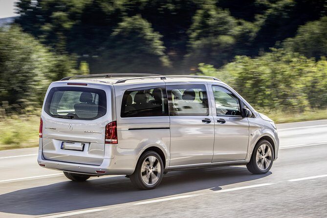 Private Departure Transfer: Casablanca Hotel to Casablanca Airport - An Honest Look at a Casablanca Airport Transfer