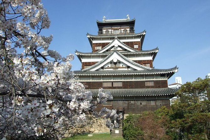 private-departure-transfer-hiroshima-city-to-hiroshima-international-airport