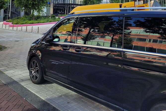 private-departure-transfer-schiphol-airport-amsterdam