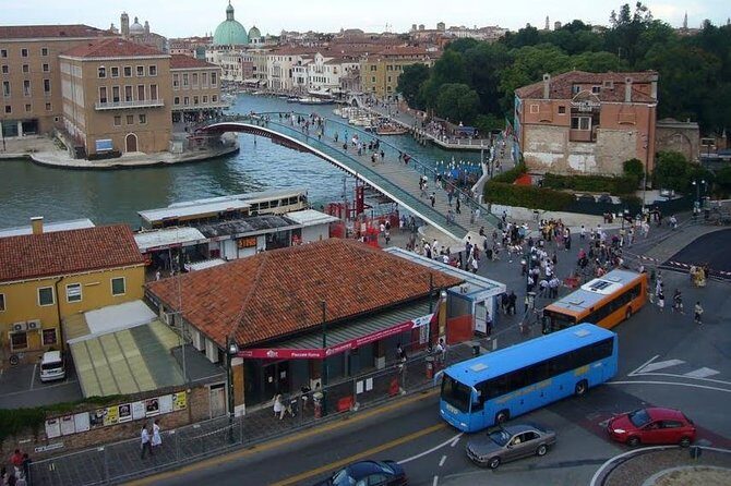 Private Departure Transfer: Venice Hotels to Venice Train or Bus Station - An Authentic and Practical Venice Departure Experience