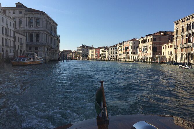 Private Departure,Transfer: Venice Cruise Terminal to Marco Polo Airport - Who Should Book This Transfer?