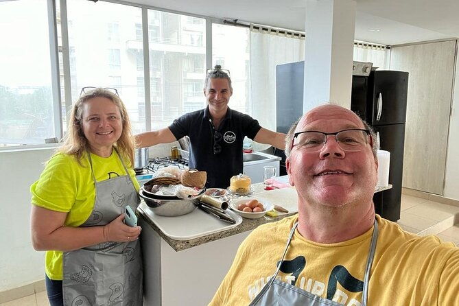 private-dinner-at-a-local-chefs-house-in-cartagena