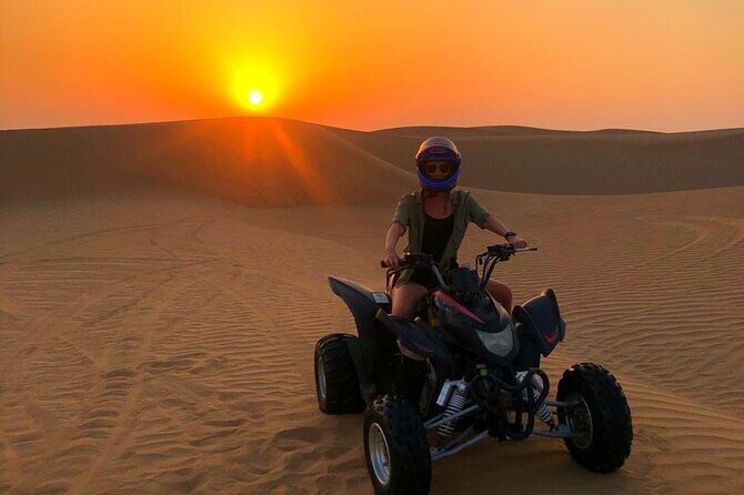Private Dinner in middle of desert with sunset quad bike tour - Key Points