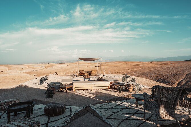 Private Dinner under the Stars & entertainment and Dromedary in Agafay - Key Points