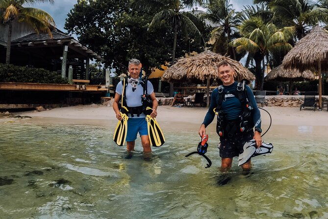 private-discover-scuba-dive-experience-in-curacao