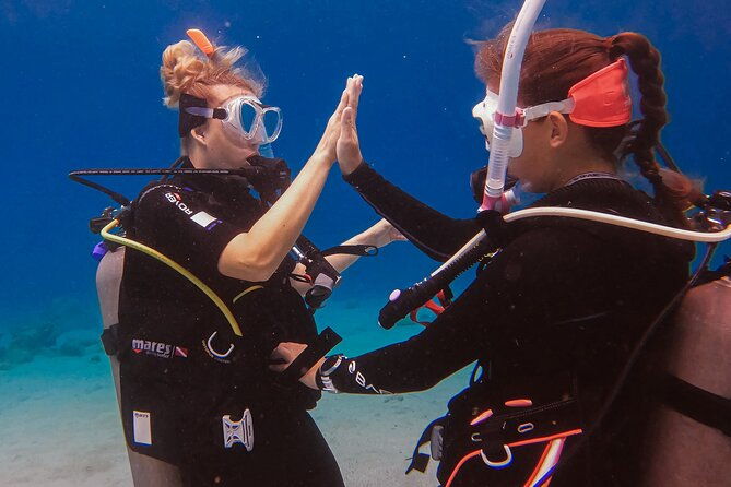 private-discover-scuba-dive-experience-in-curacao