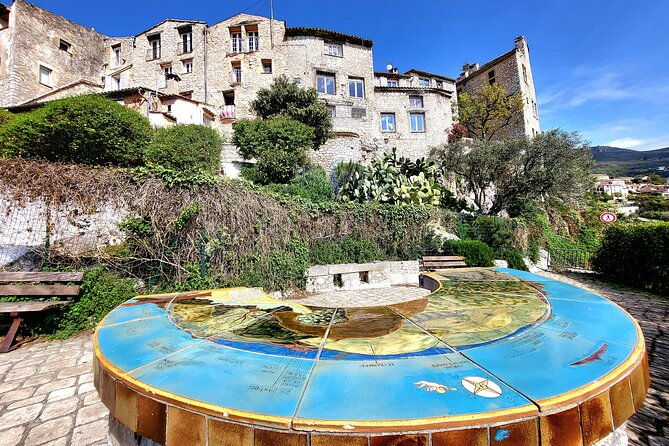 private-discovery-of-the-hinterland-of-the-cote-dazur