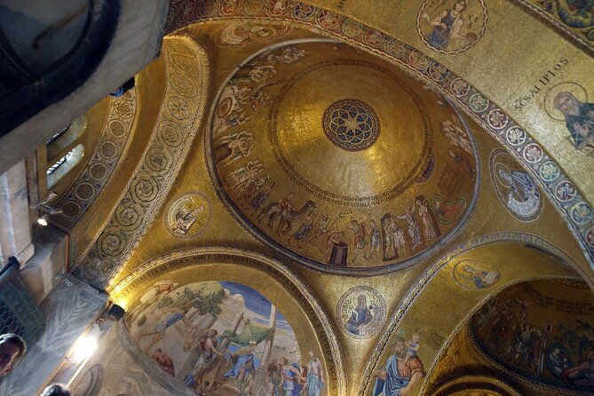 private-doges-palace-st-marks-basilica-after-hours-night-tour