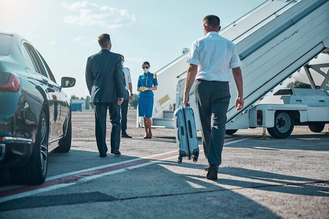 Private Doha Airport Transfer to Doha, Qatar - Booking and Availability
