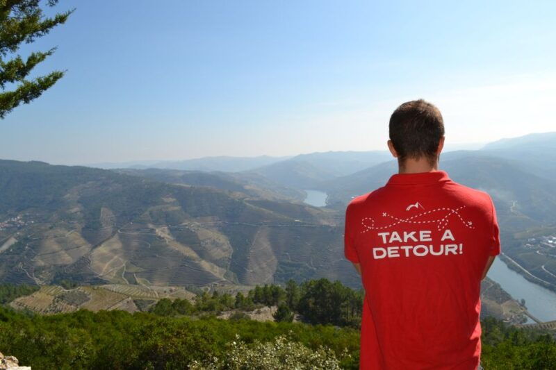 private-douro-valley-4wd-tour-with-wine-tasting-and-picnic