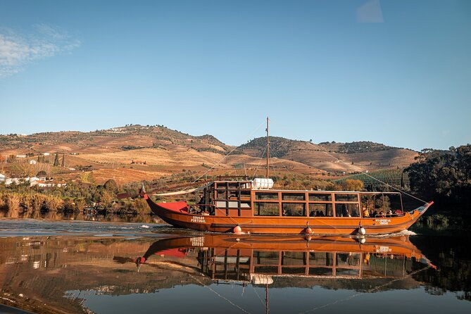 private-douro-valley-tour-boutique-winerie-river-cruise