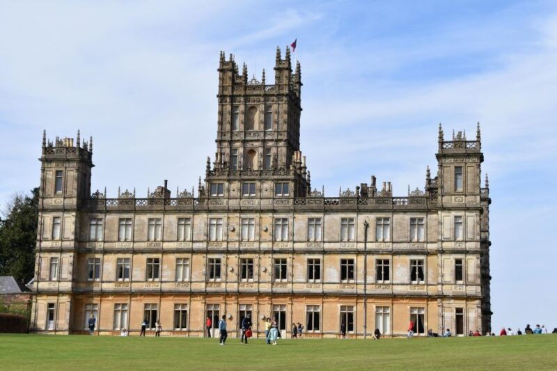 private-downton-abbey-day-tour-including-highclere-castle