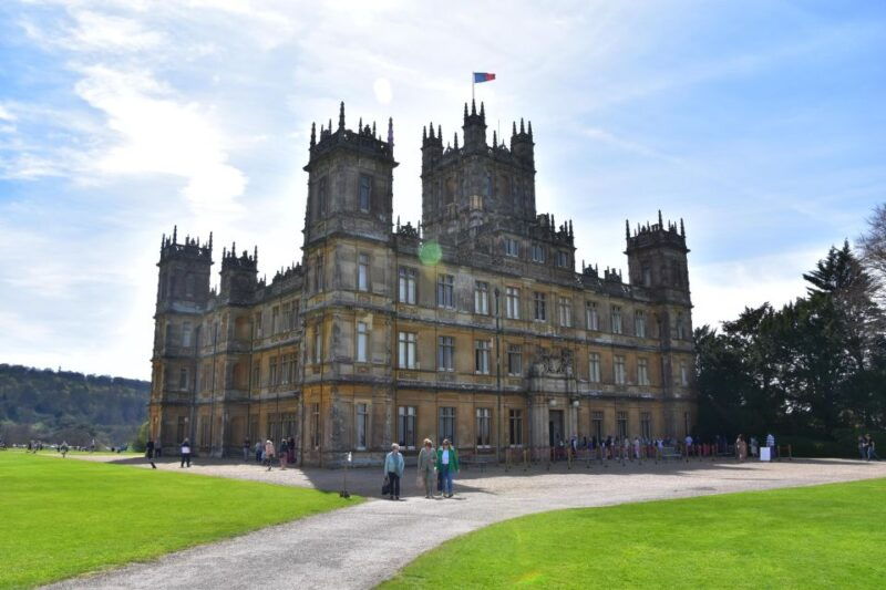private-downton-abbey-day-tour-including-highclere-castle