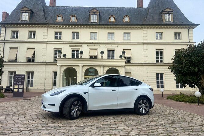 private-driver-between-paris-and-charles-de-gaulle-orly-airport