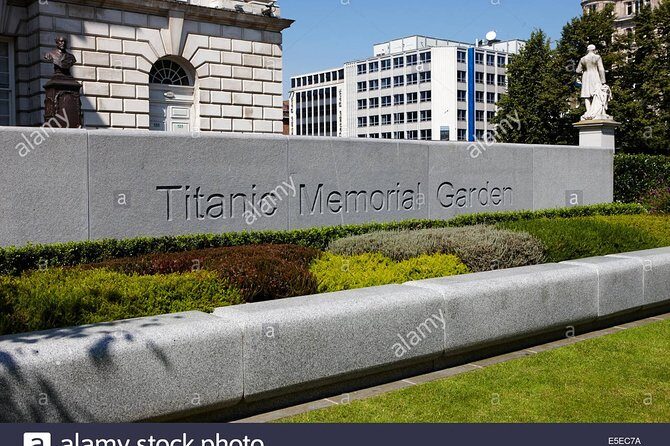 Private Driver Guided Day Tour of Belfast - A Detailed Look at the Belfast Private Day Tour
