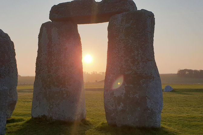 private-driver-guided-tour-stonehenge-2