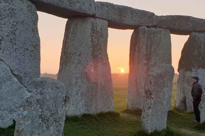 private-driver-guided-tours-windsor-castle-stonehenge