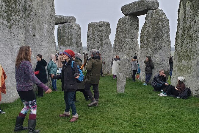 private-driver-guided-tours-windsor-castle-stonehenge