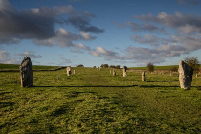 private-driver-tours-avebury-stonehenge-salisbury