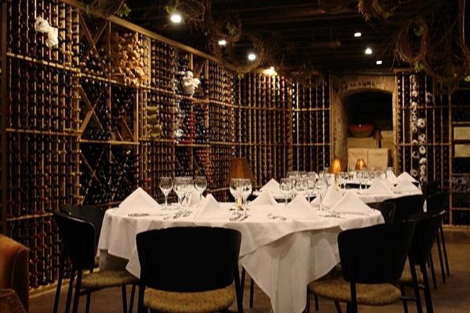 private-drunk-history-tour-lunch-libations-history-2