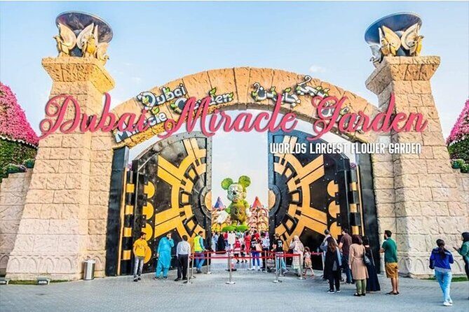 Private Dubai City Tour with Miracle Garden Ticket - The Modern Dubai Skyline: Mini Manhattan?