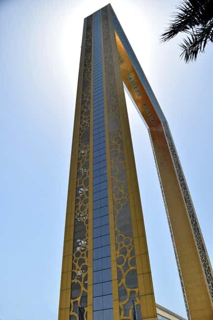 Private Dubai Frame & Miracle Garden Trip with Transfer - The Sum Up