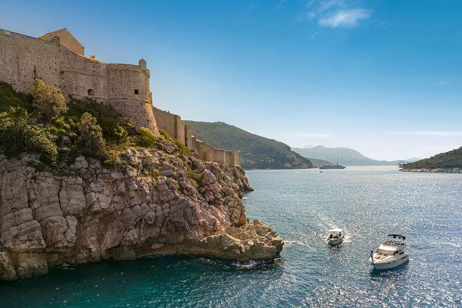private-dubrovnik-champagne-sunset-cruise