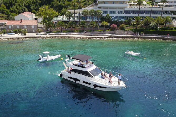 private-dubrovnik-champagne-sunset-cruise