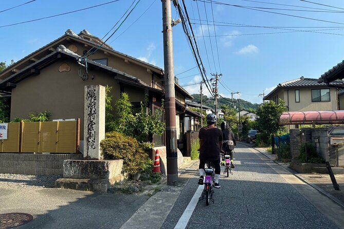private-e-bike-cycling-tour-in-arashiyama