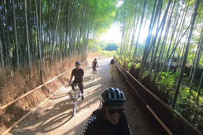 private-e-bike-cycling-tour-in-arashiyama