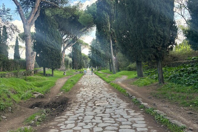 private-e-bike-tour-of-appian-way-aqueduct-catacombs-with-food