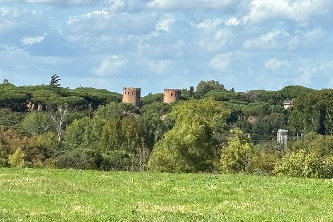 private-e-bike-tour-of-appian-way-aqueduct-catacombs-with-food
