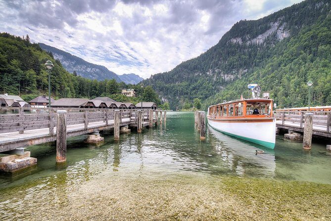 Private Eagle's Nest and King's Lake Tour from Salzburg - FAQ